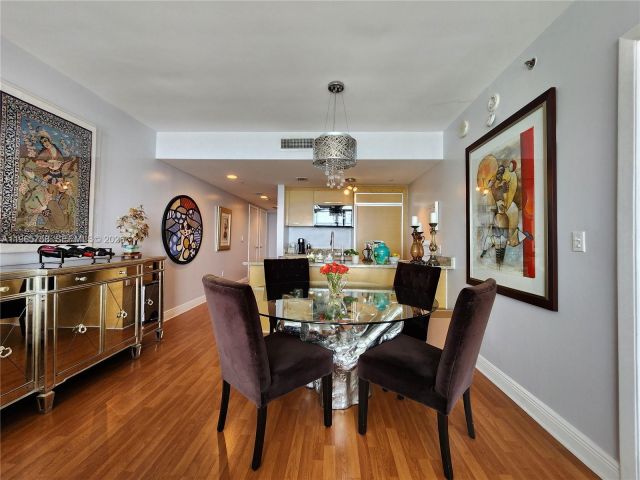 Apartment for sale  Unit #2406 - photo 7500476