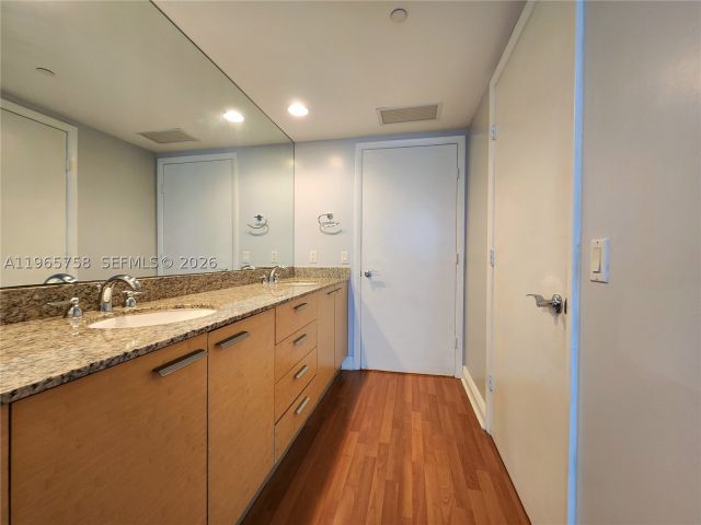 2-bedroom condo for sale in Hallandale Beach - 1800 S Ocean Dr 2406 - MondialRealty