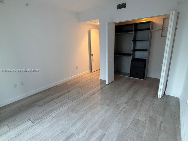 Apartment for rent  Unit #1004 - photo 7508226