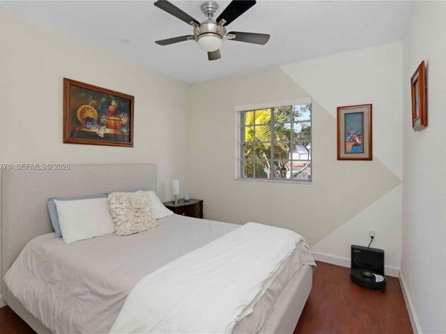 Home for sale at 941 SW 148th Pl - photo 7446365