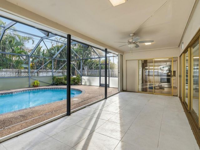 Home for rent at 1260 SW 8th St - photo 7444782