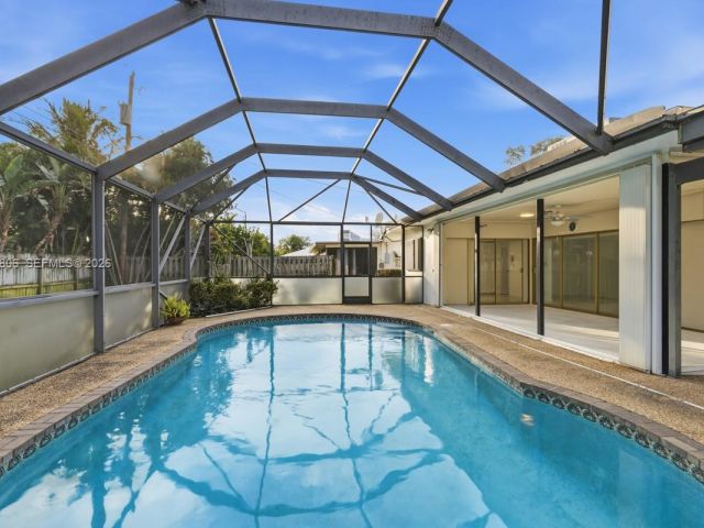 Home for rent at 1260 SW 8th St - photo 7444785