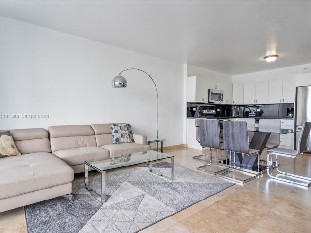 Apartment for sale  Unit #423 - photo 7435849