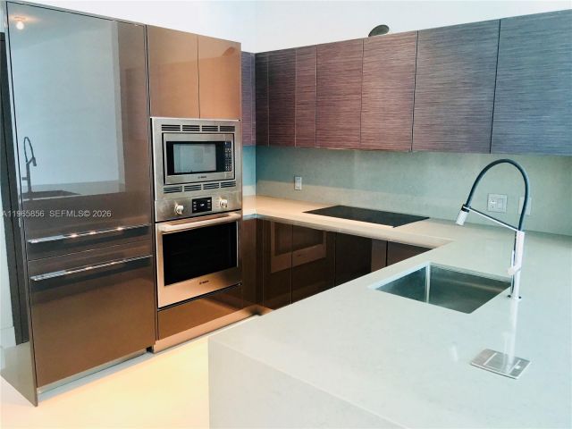 Apartment for sale  Unit #2607 - photo 7436131