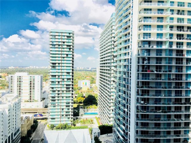 Apartment for sale  Unit #2607 - photo 7436147