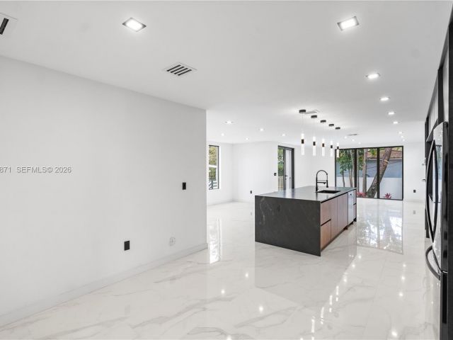 Home for sale at 1644 NW 8th Ter - photo 7434126