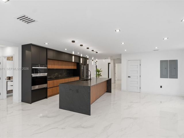 Home for sale at 1644 NW 8th Ter - photo 7434130