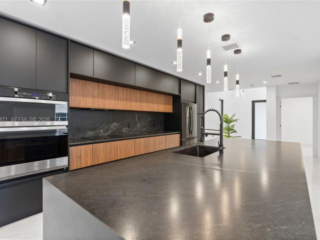 Home for sale at 1644 NW 8th Ter - photo 7434135