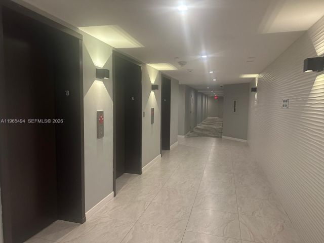 Apartment for rent  Unit #2006 - photo 7438051