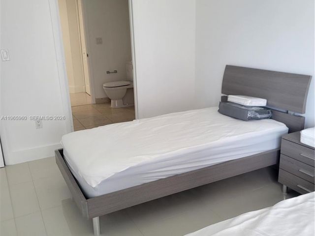 Apartment for rent  Unit #3709 - photo 7510609