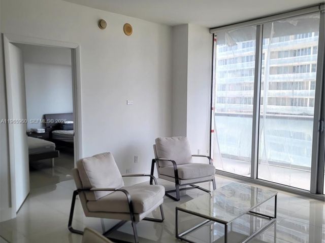 Apartment for rent  Unit #3709 - photo 7510617