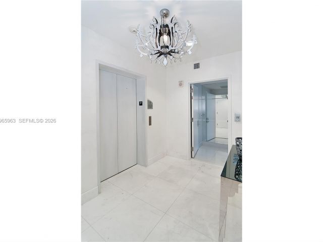 Apartment for rent  Unit #1707 - photo 7498553