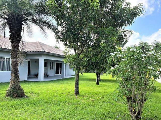 Home for rent at 27669 SW 154th Ave - photo 7435393