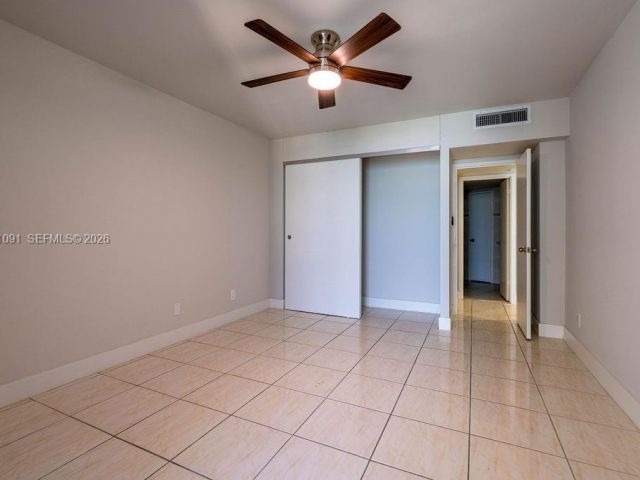 Apartment for rent  Unit #919 - photo 7534804