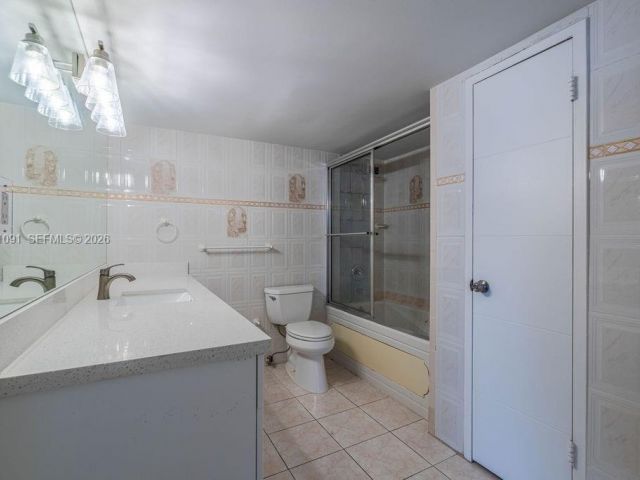 Apartment for rent  Unit #919 - photo 7534807