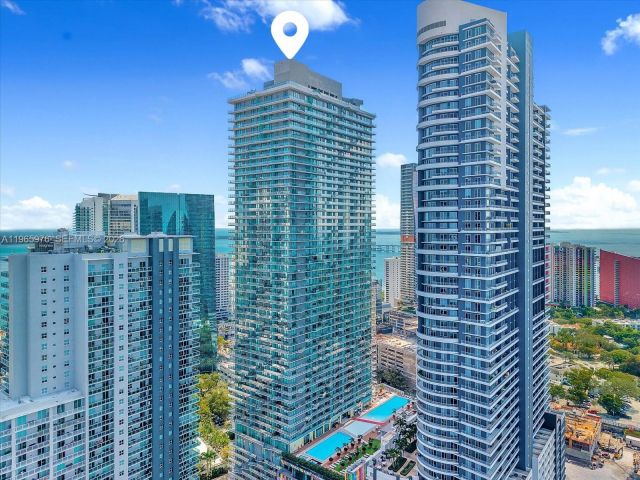 Apartment for sale  Unit #4807 - photo 7436050