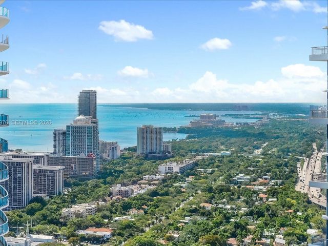 Apartment for sale  Unit #4807 - photo 7436055