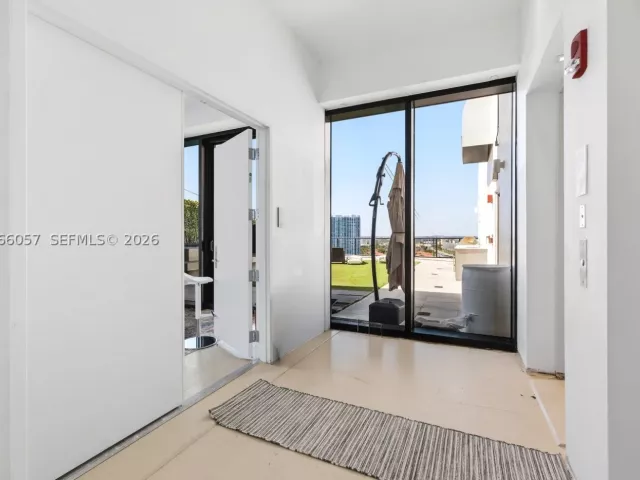 5-bedroom condo for sale in Aventura - 5500 Island Estates Dr PH 1506 - MondialRealty