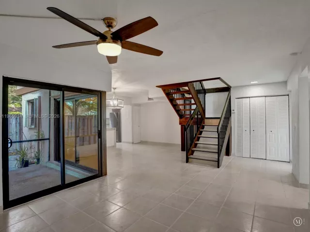 Home for sale at 6 Chestnut Cir - photo 7450861