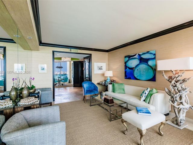 Apartment for rent  Unit #1604 - photo 7438916