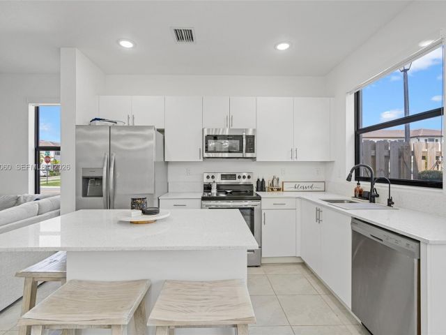 Home for sale at 9941 SW 231st Ln 9941 - photo 7436843