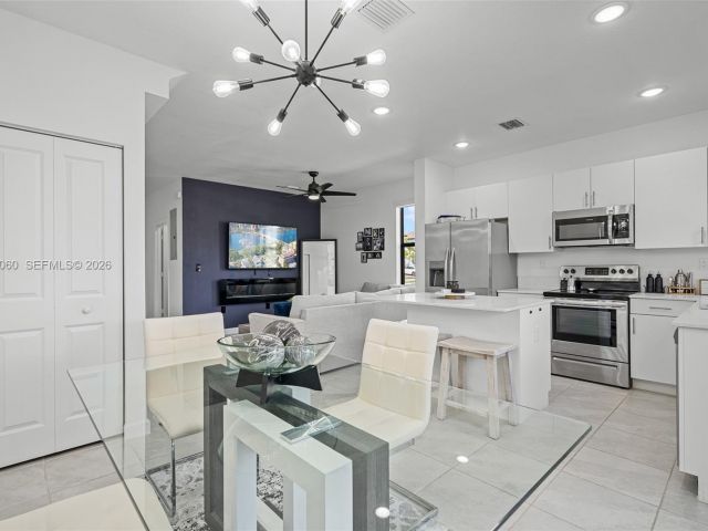 Home for sale at 9941 SW 231st Ln 9941 - photo 7436848