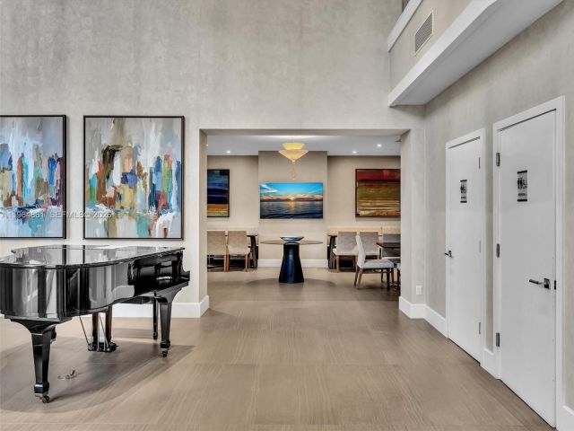 Apartment for sale  Unit #305 - photo 7445876