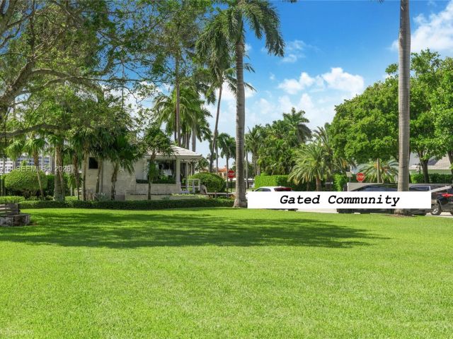 Home for rent at 52 Camden Dr - photo 7477231