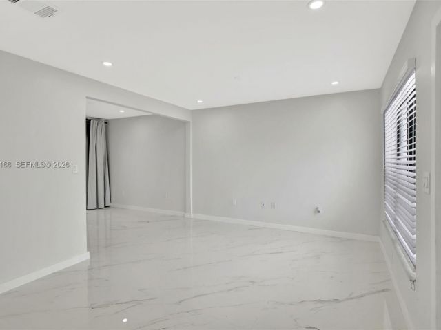 Home for sale at 3916 NW 207th St Rd - photo 7436968