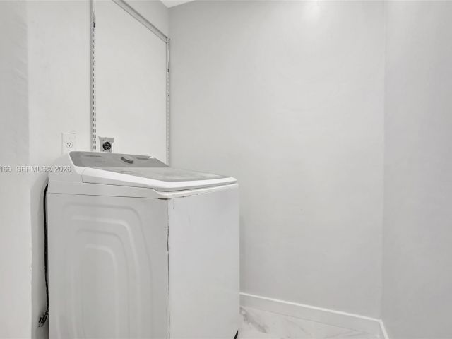 Home for sale at 3916 NW 207th St Rd - photo 7436976