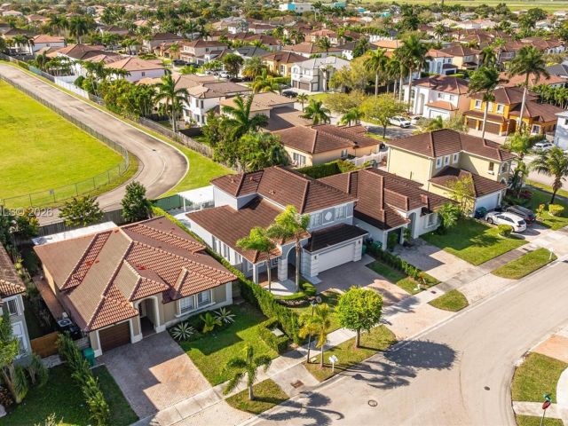 Home for rent at 15786 SW 141st St 15786 - photo 7436778