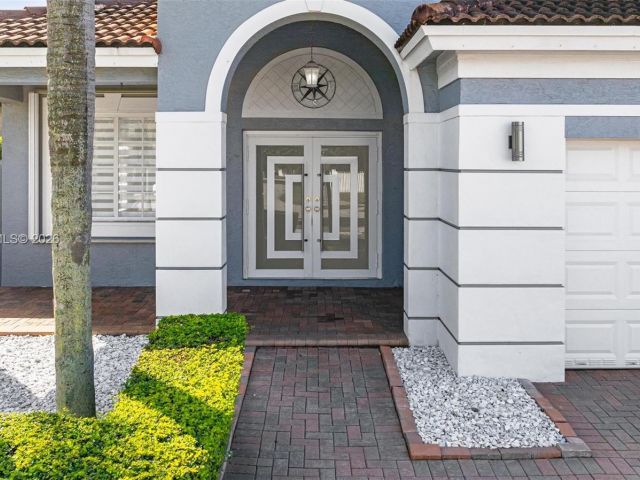 Home for rent at 15786 SW 141st St 15786 - photo 7436784