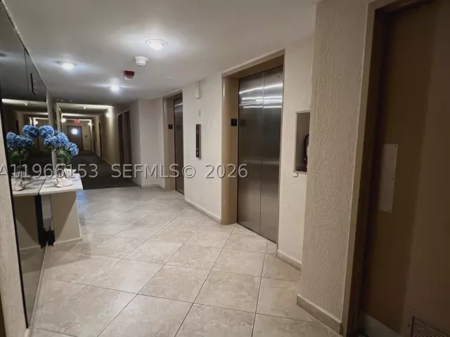2-bedroom condo for sale in Surfside - 9225 Collins Ave 302 - MondialRealty