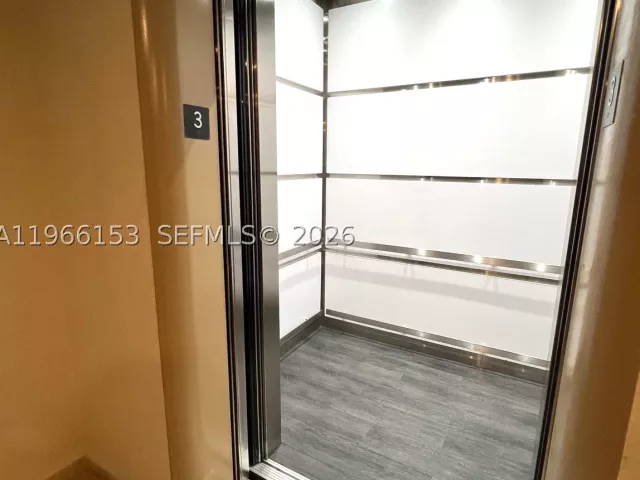 2-bedroom condo for sale in Surfside - 9225 Collins Ave 302 - MondialRealty