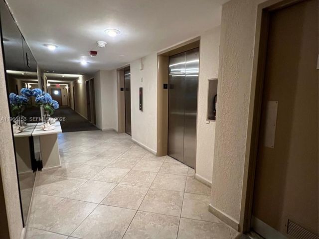 Apartment for sale  Unit #302 - photo 7506675