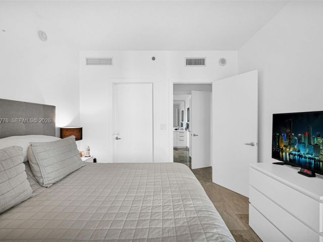 Apartment for sale  Unit #2910 - photo 7438777