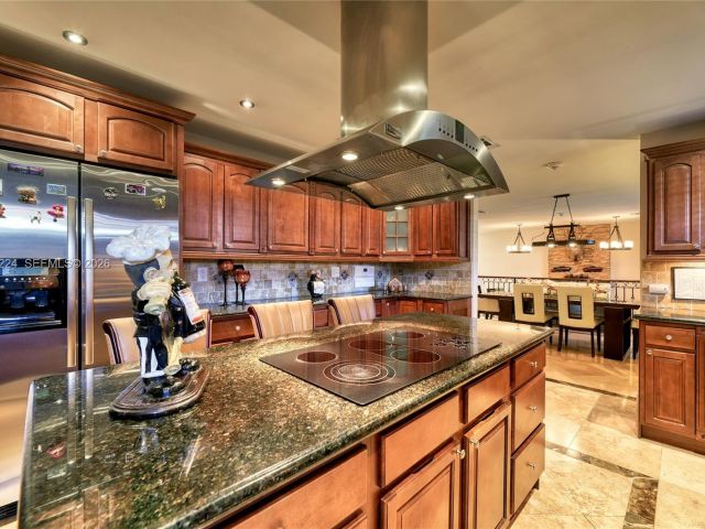 Home for rent at 5826 SW 17th St 0 - photo 7445524