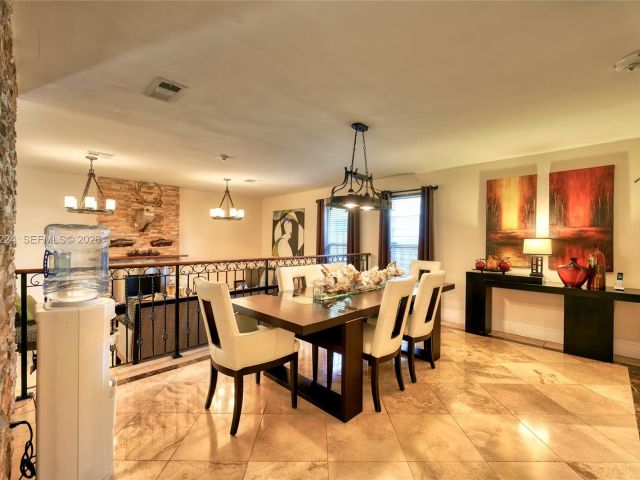 Home for rent at 5826 SW 17th St 0 - photo 7445527