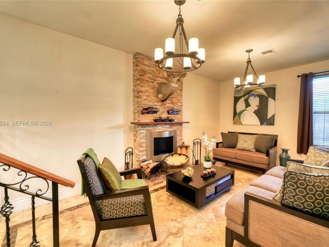 Home for rent at 5826 SW 17th St 0 - photo 7445529