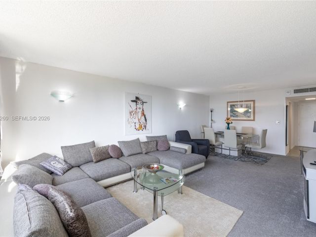 Apartment for rent  Unit #718 - photo 7437921