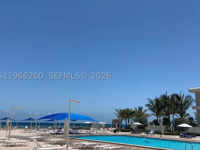 1-bedroom condo for rent in Hallandale Beach - 3180 S Ocean Dr 718 - MondialRealty