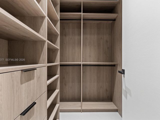 Home for sale at 19721 NE 23rd Ave - photo 7437523