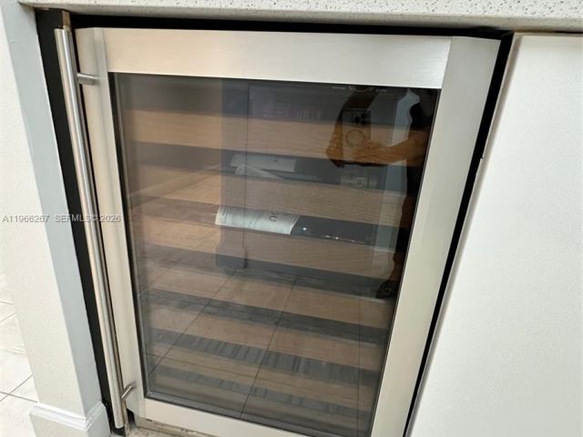 Apartment for sale  Unit #1003 - photo 7438230