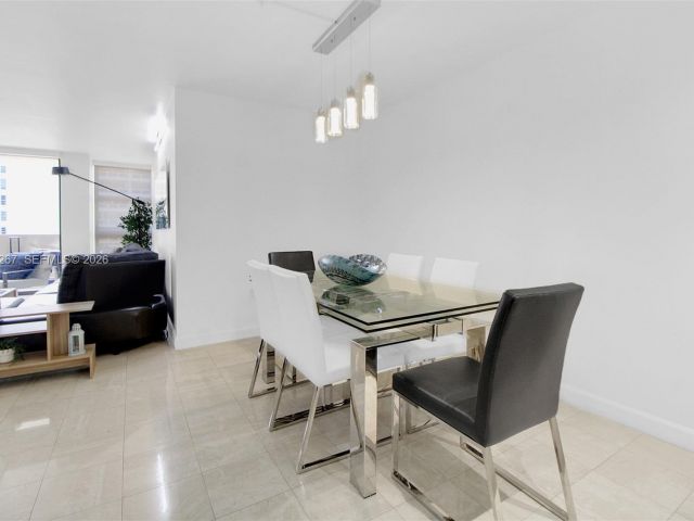 Apartment for sale  Unit #1003 - photo 7438236