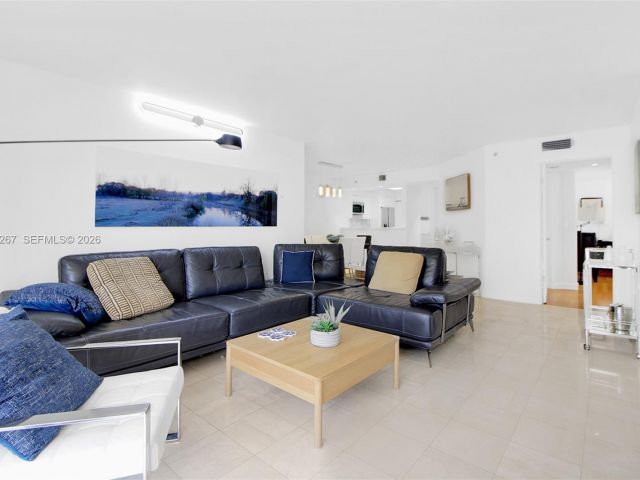 Apartment for sale  Unit #1003 - photo 7438241