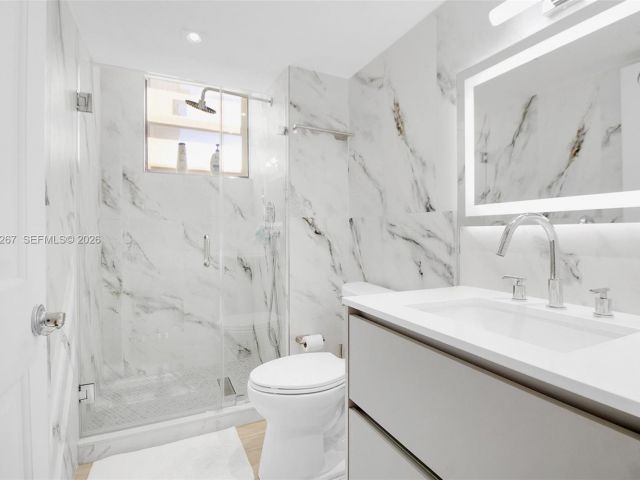 Apartment for sale  Unit #1003 - photo 7438254