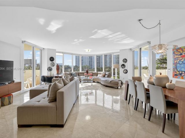 Apartment for sale  Unit #510 - photo 7442653