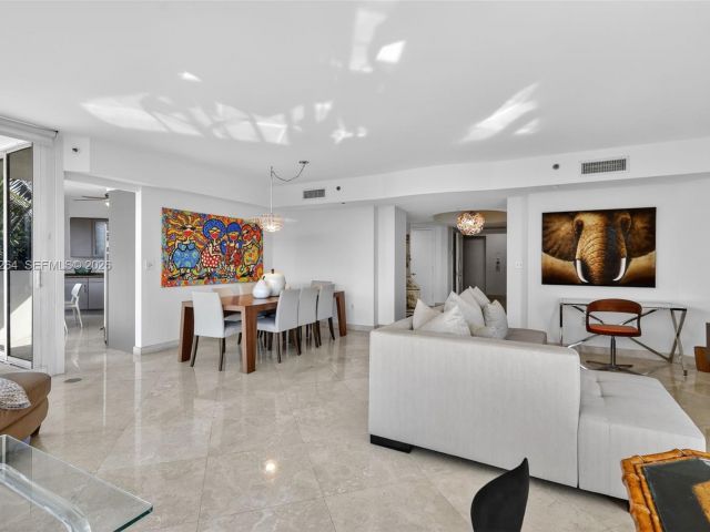 Apartment for sale  Unit #510 - photo 7442663