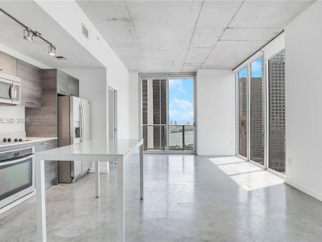 Apartment for sale  Unit #2101 - photo 7439168