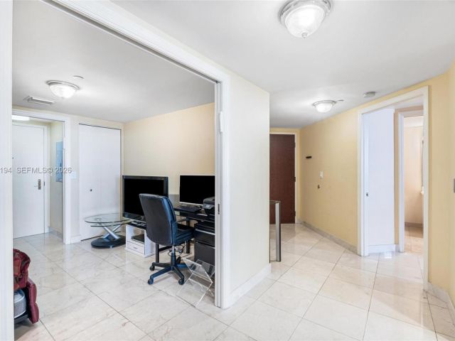 Apartment for sale  Unit #N6-J - photo 7506834